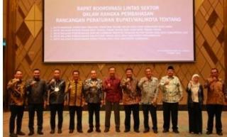DPRD SIak Hadiri Rakor lintas Sektor Dalam Rangka Pembahasan Rancangan Peraturan Bupati/Walikota